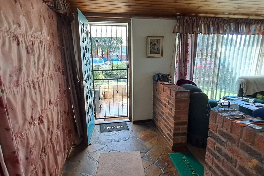 4 Bedroom Property for Sale in Westering Eastern Cape